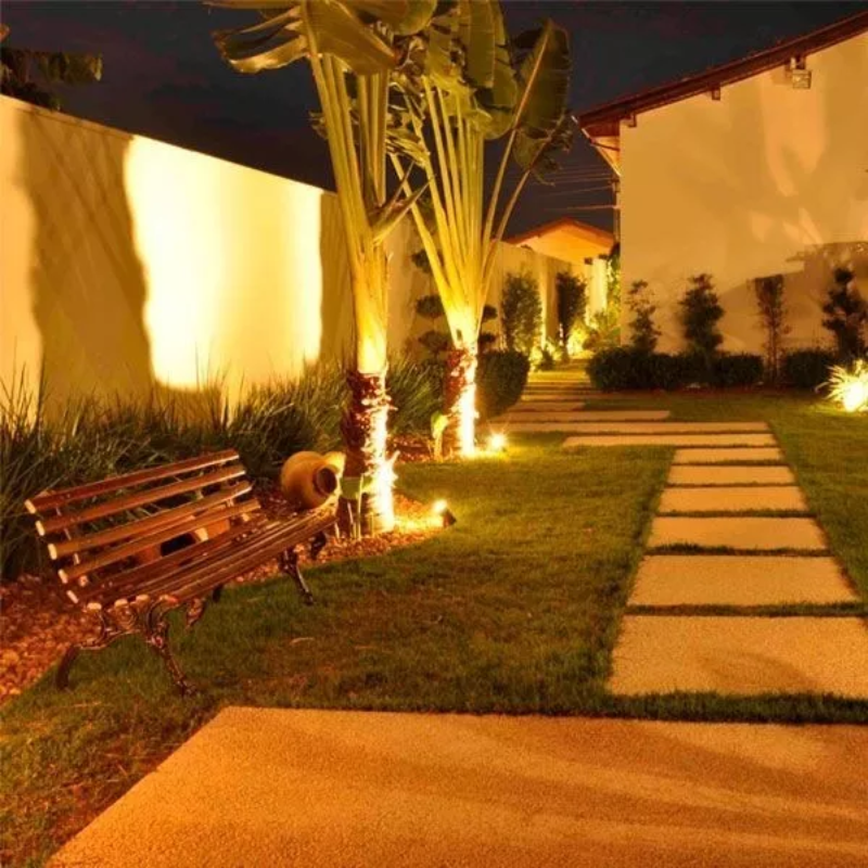 GardenGlow™ - Luz LED con panel solar - La tecnología LED que lo cambia todo.