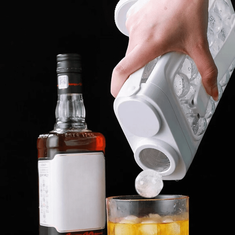IceBot™ - Hielera 2 en 1 - El molde que también es botella.